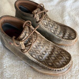 Women’s Brown Leather Casual Shoes